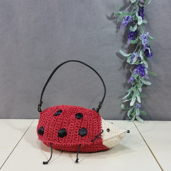 Woven Ladybug Hand Purse - Picture 3 of 8